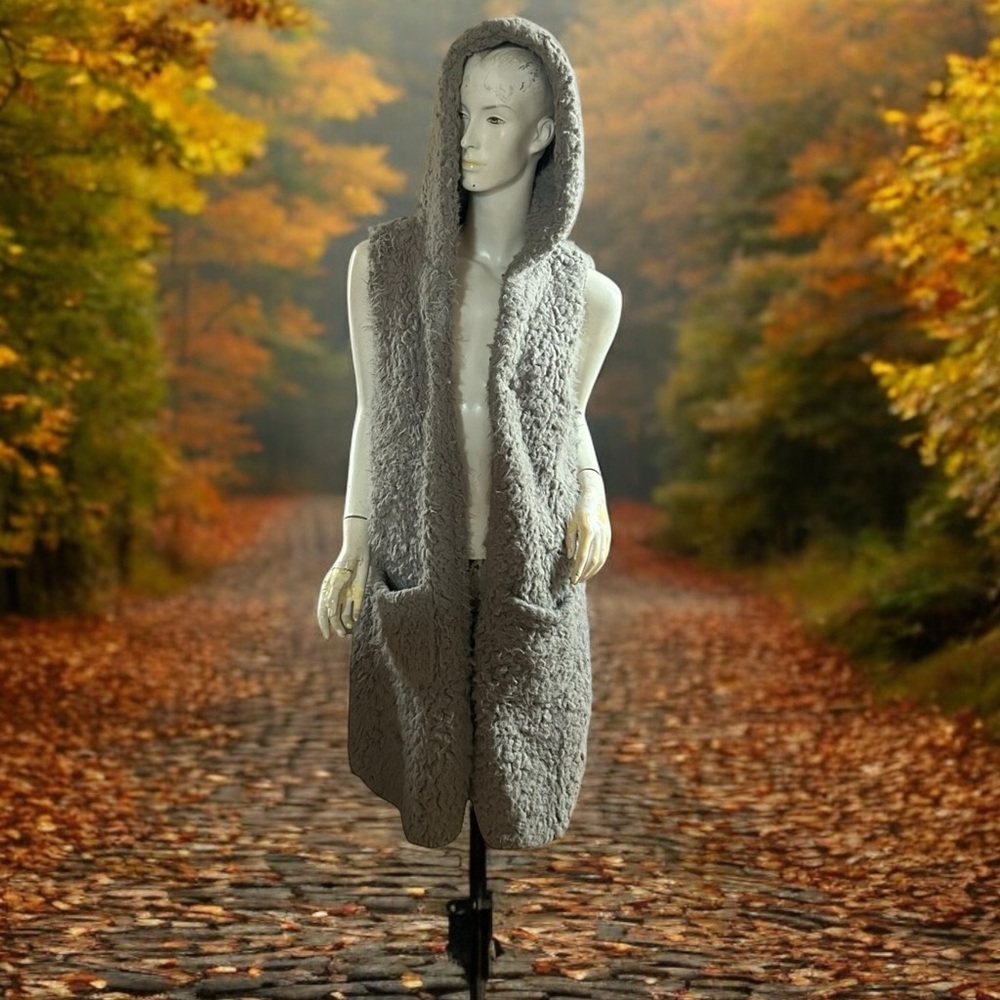 Ashley by 26 International gray faux fur long vest hoodie jacket sweater L